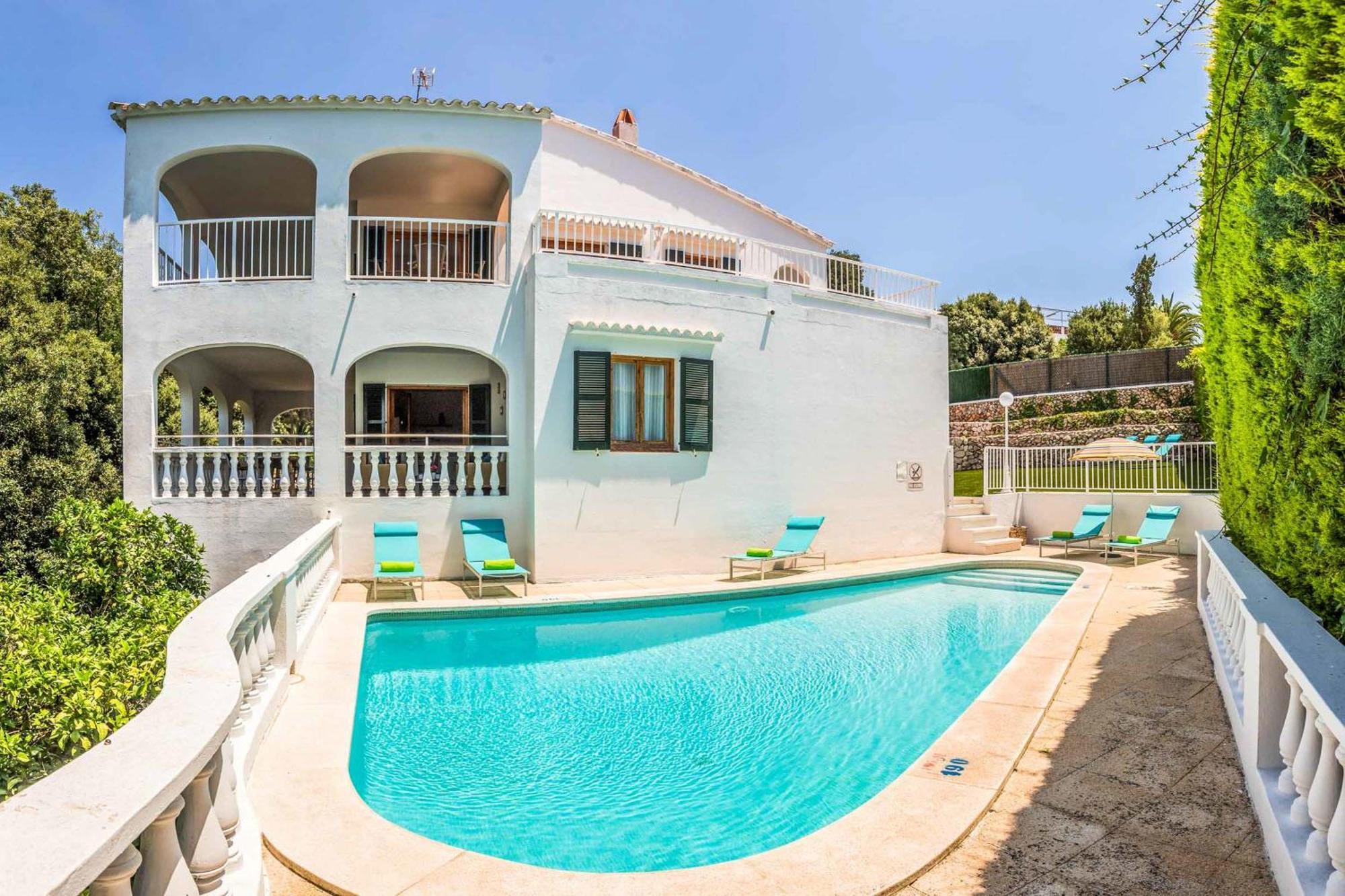 Villa Truvi Феррериас Экстерьер фото
