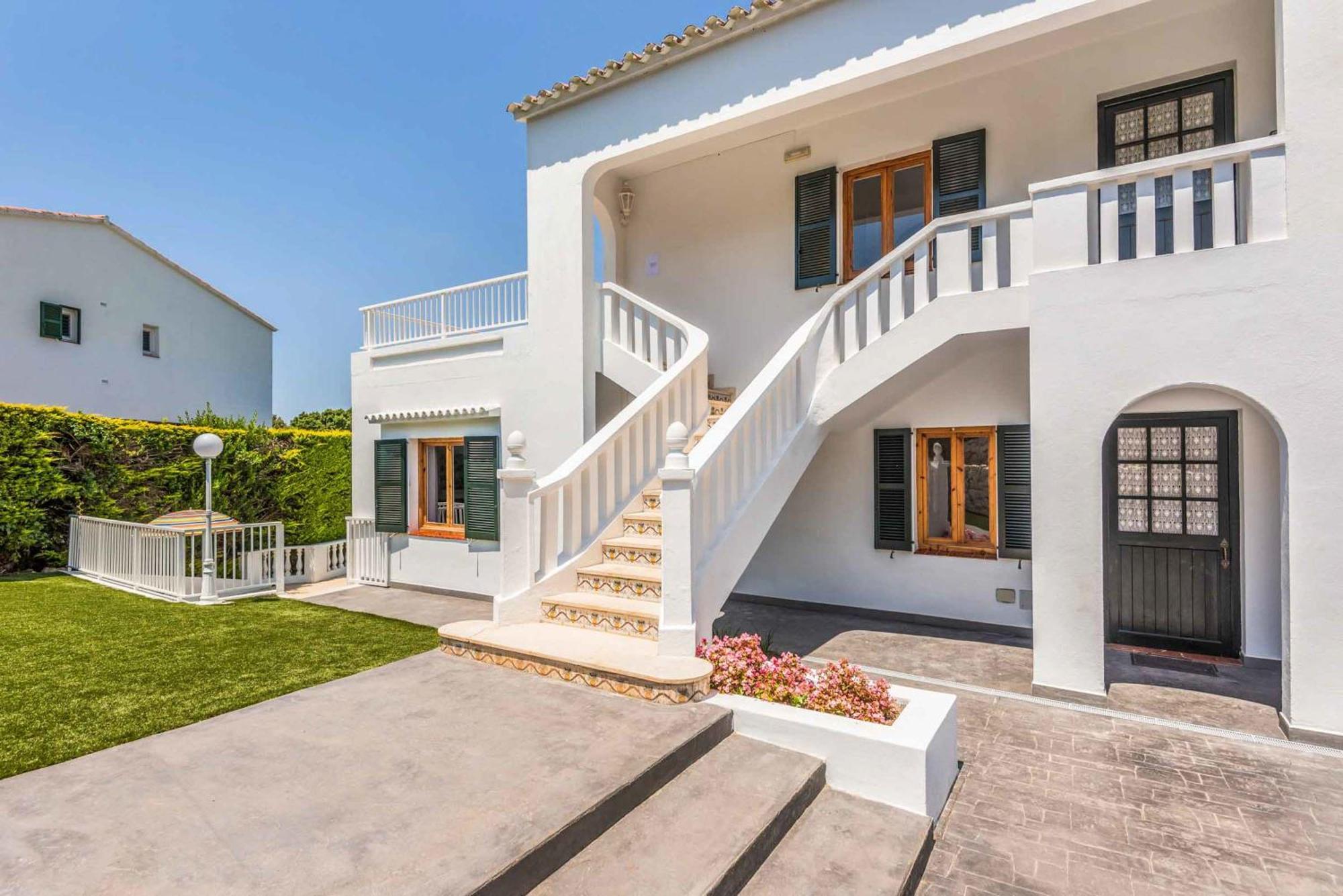 Villa Truvi Феррериас Экстерьер фото